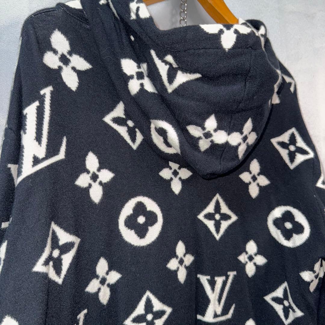 LOUS VUITTON ルイヴィトン　ニットパーカー　総柄　黒　ブラック
