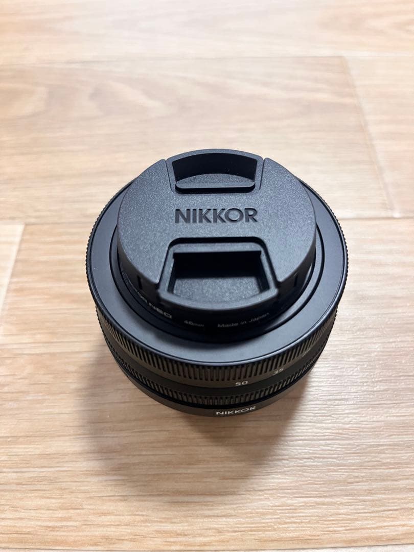 Nikon Z fc ミラーレス一眼カメラ