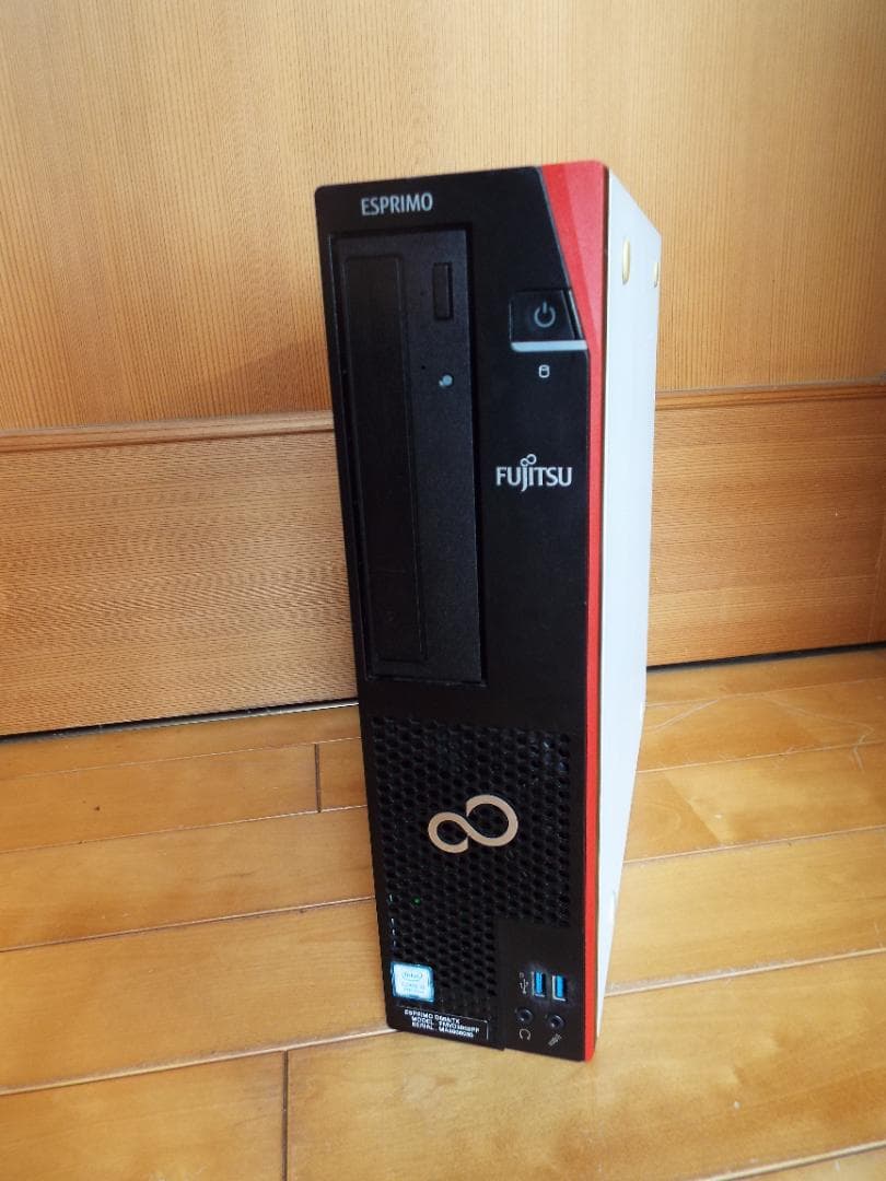Windowsデスクトップ ESPRIMO D588/TX i5-8500 16G SSD256G+HDD