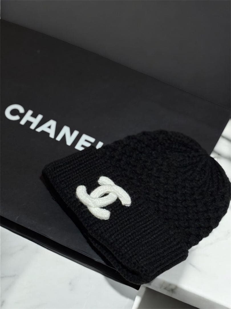 CHANEL ニット帽 ビーニー 編み込み