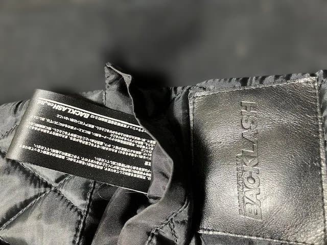 【★激シブ★断捨離のため、低価格にて出品】BACKLASH ブラック スタジャン