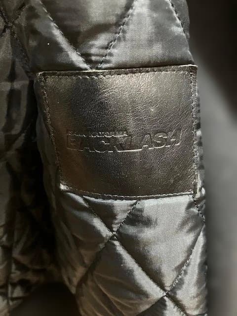 【★激シブ★断捨離のため、低価格にて出品】BACKLASH ブラック スタジャン