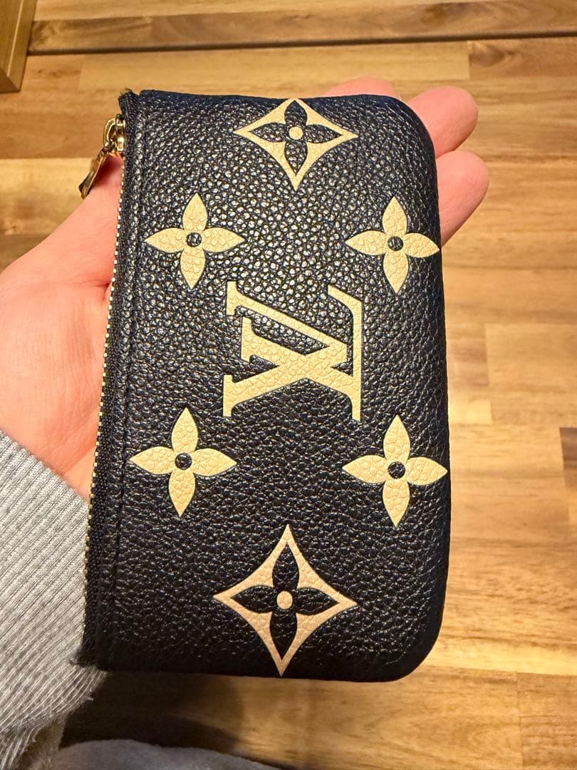 ゆぃまーる　Louis Vuitton モノグラム ケース