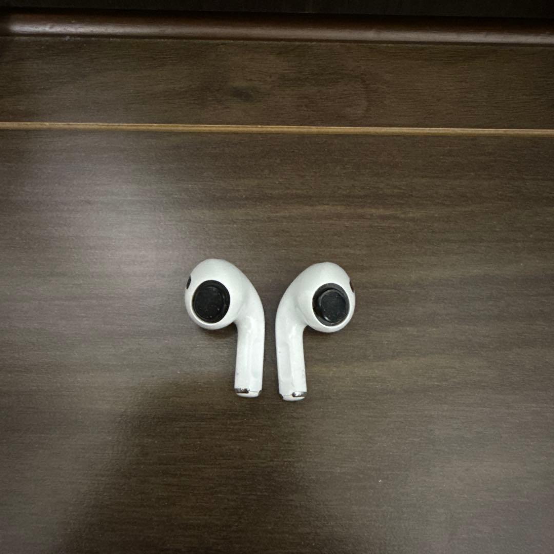 AirPods Pro(Lightning)　第二世代