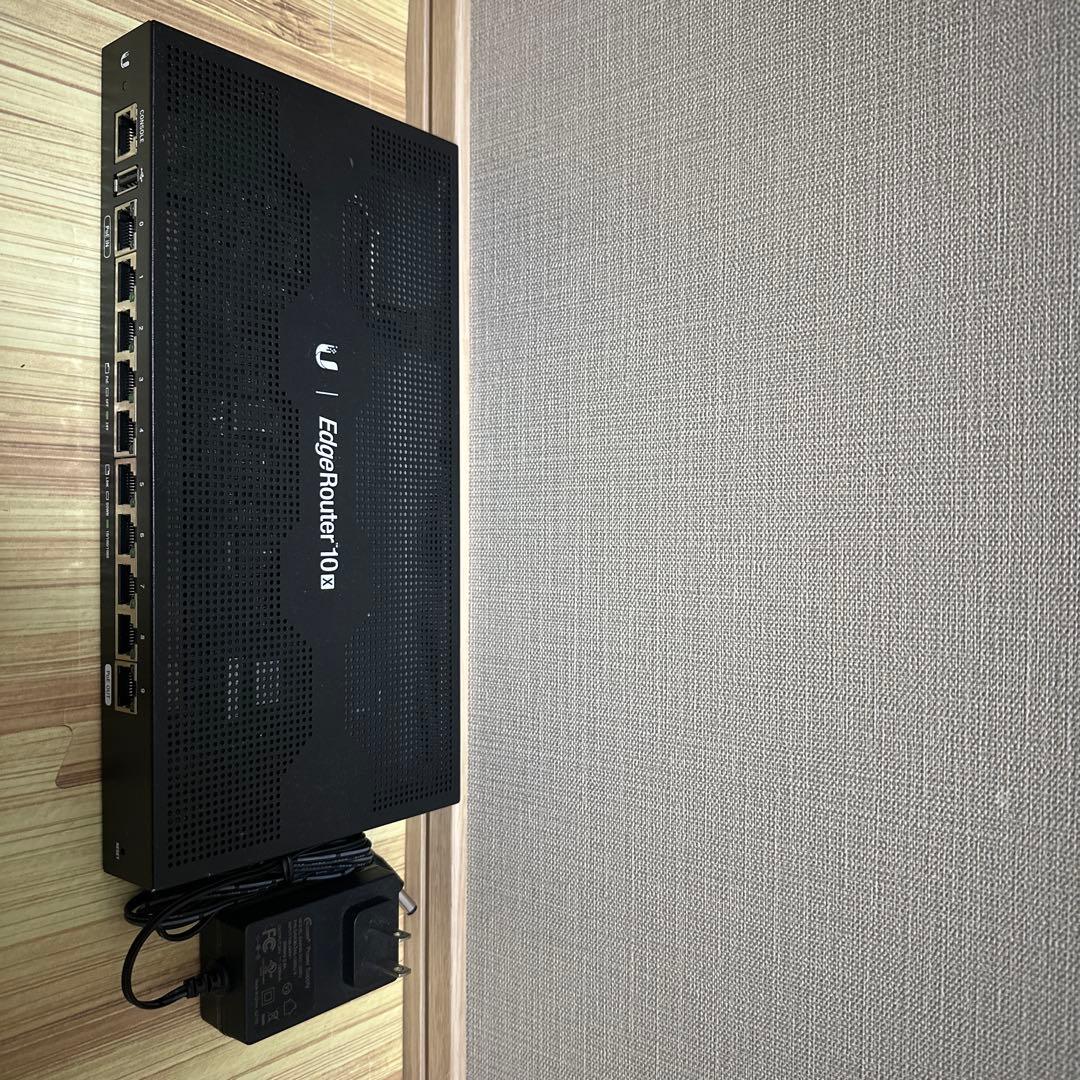 Ubiquiti 製のルーター EdgeRouter 10X ER-10X