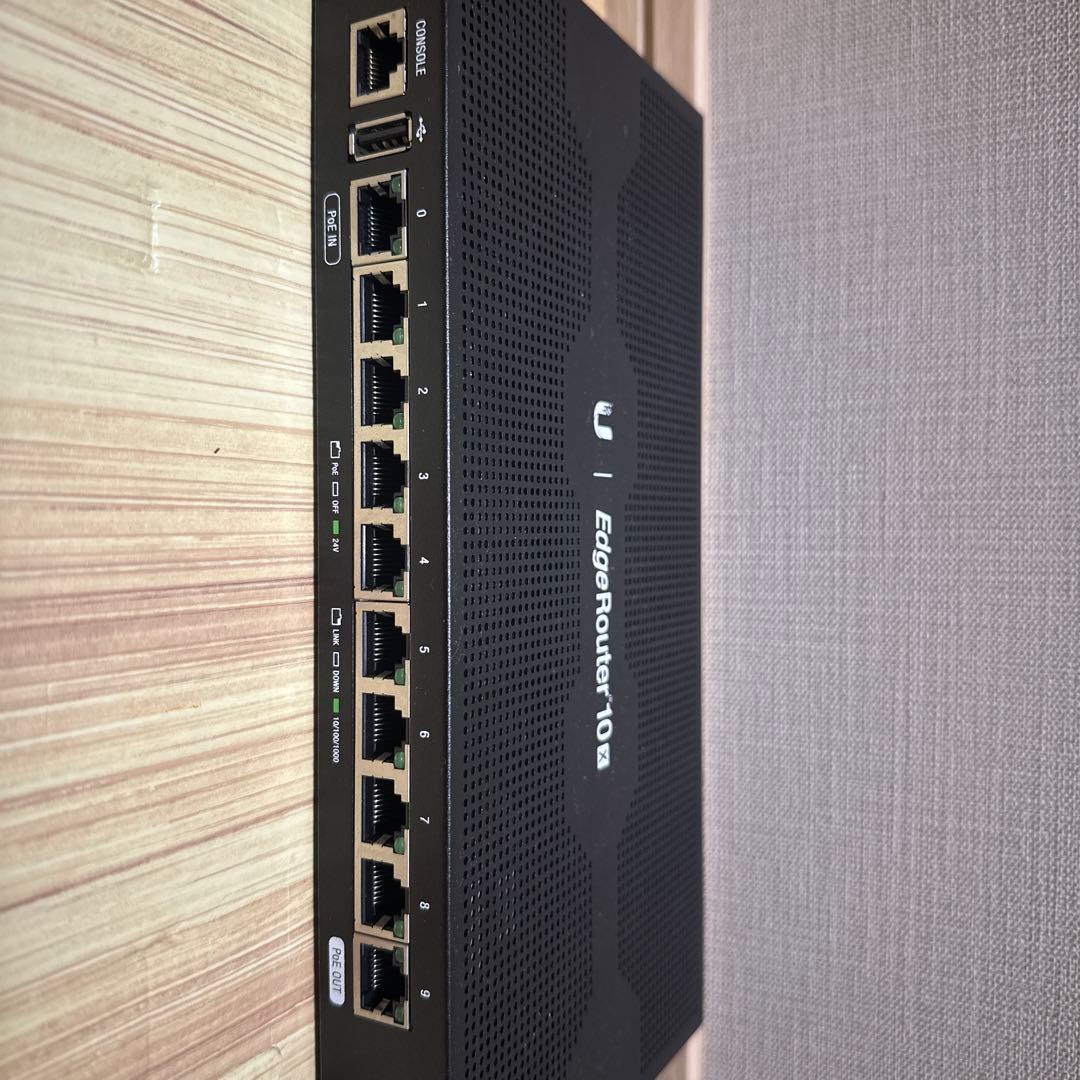 Ubiquiti 製のルーター EdgeRouter 10X ER-10X