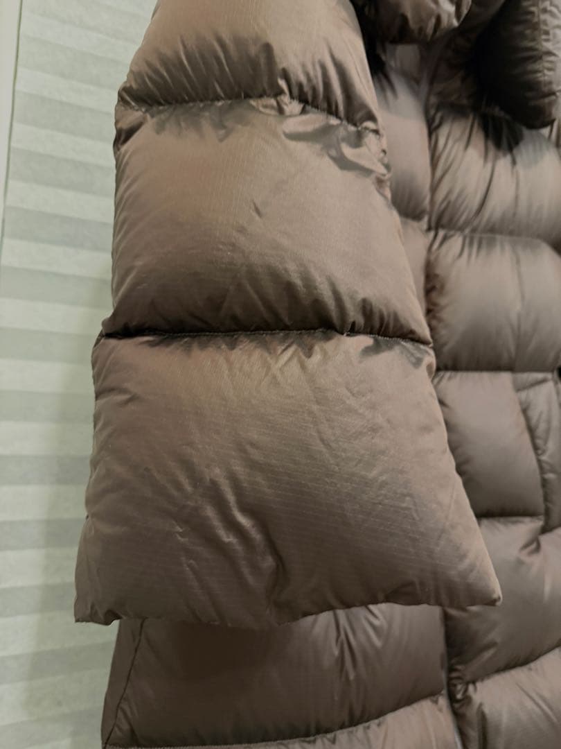 ルルレモン ロングダウン麻布台ヒルズ限定/完売品