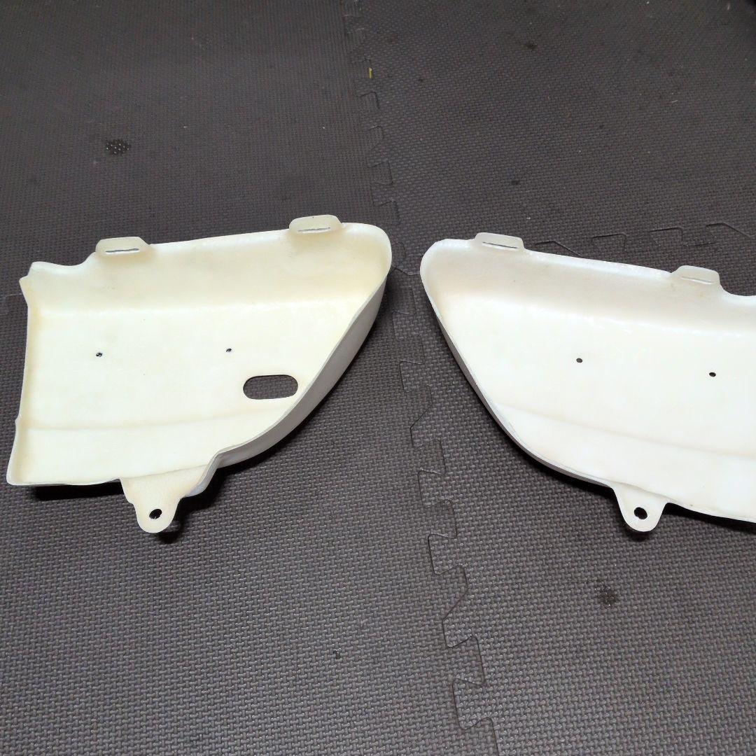 gt380 外装　ベース　SUZUKI　タンク　サイドカバー