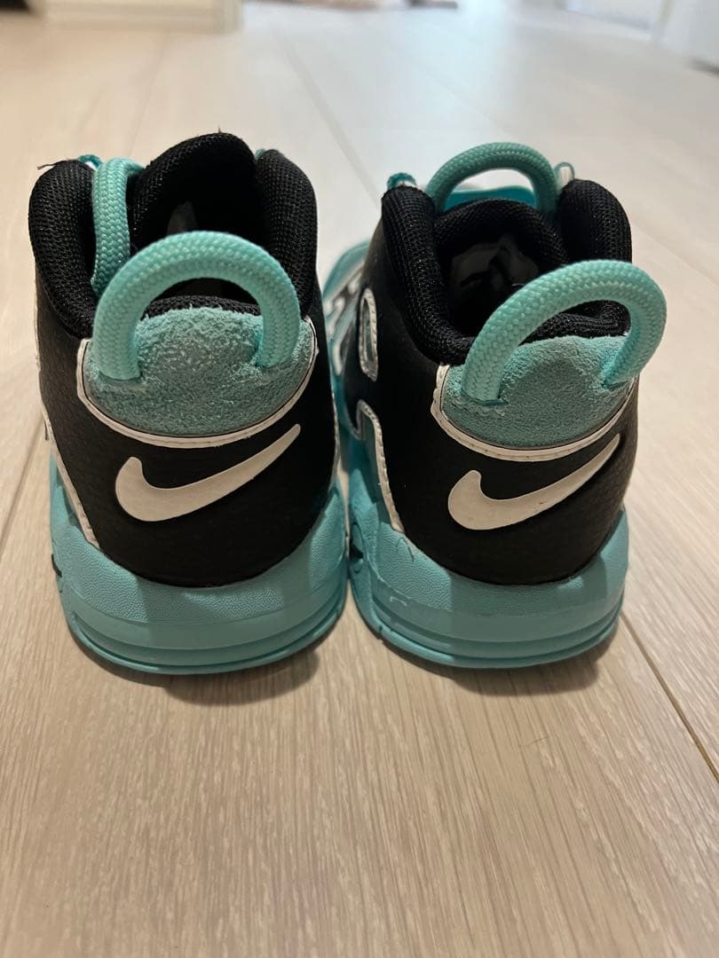 限定値下げ！未使用　NIKE モアテン　16cm