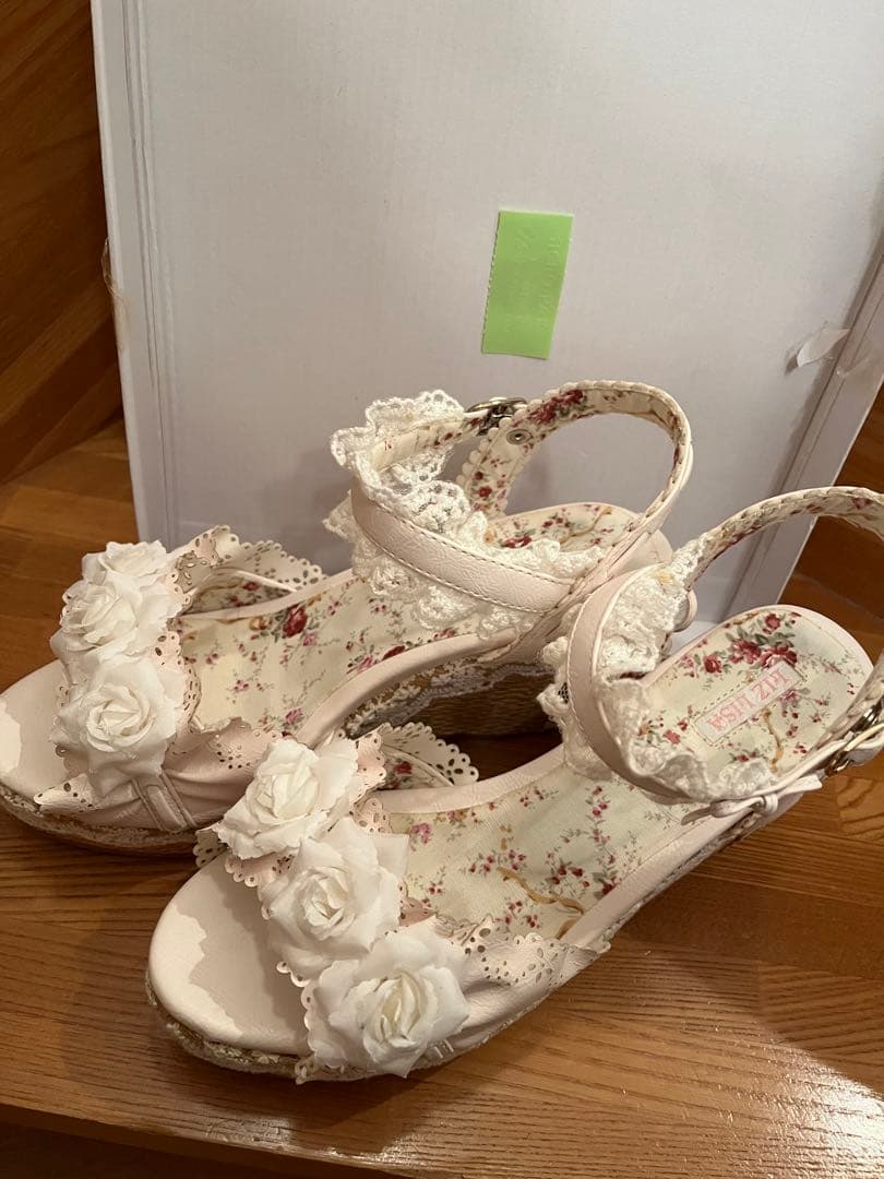 LIZ LISA 花柄　白　M