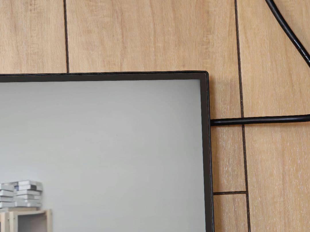 LG 27UK600-W 27インチ 4K モニター