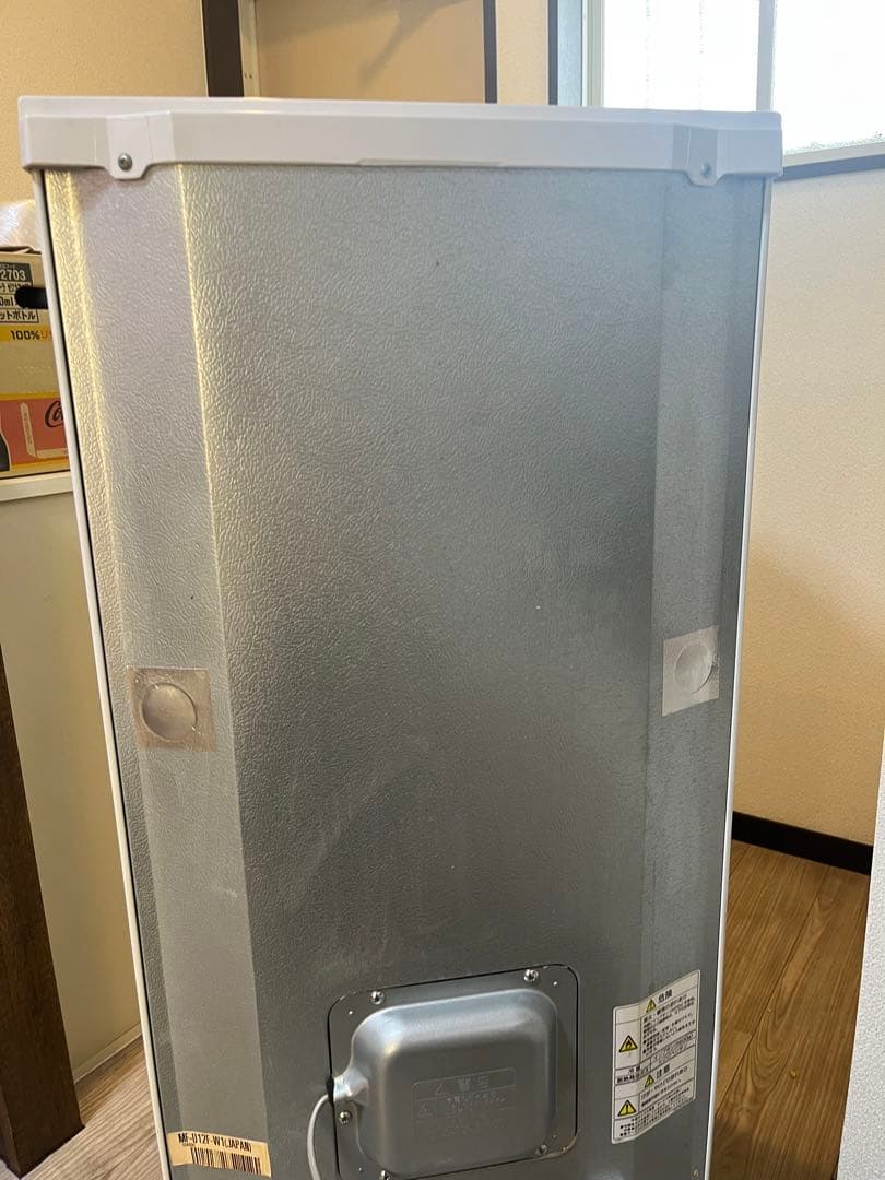 送料込み　三菱冷凍庫ME-U12F-W1 2021年製　121リットル