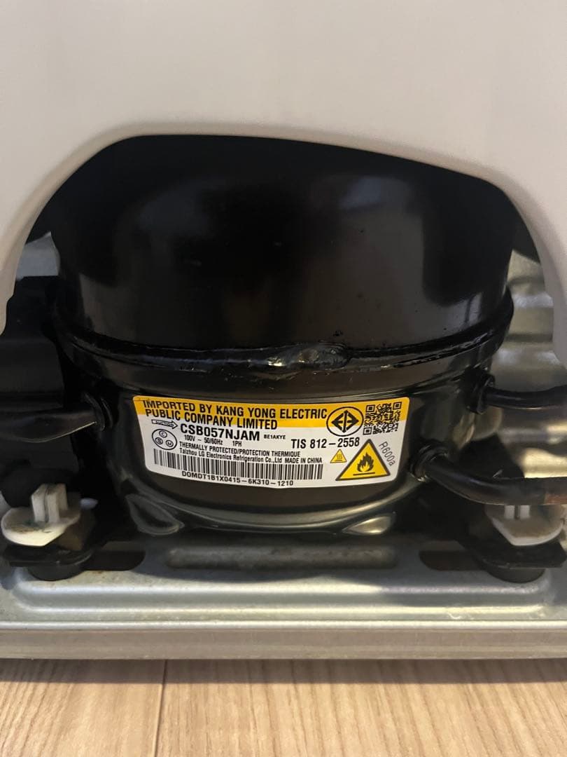 送料込み　三菱冷凍庫ME-U12F-W1 2021年製　121リットル