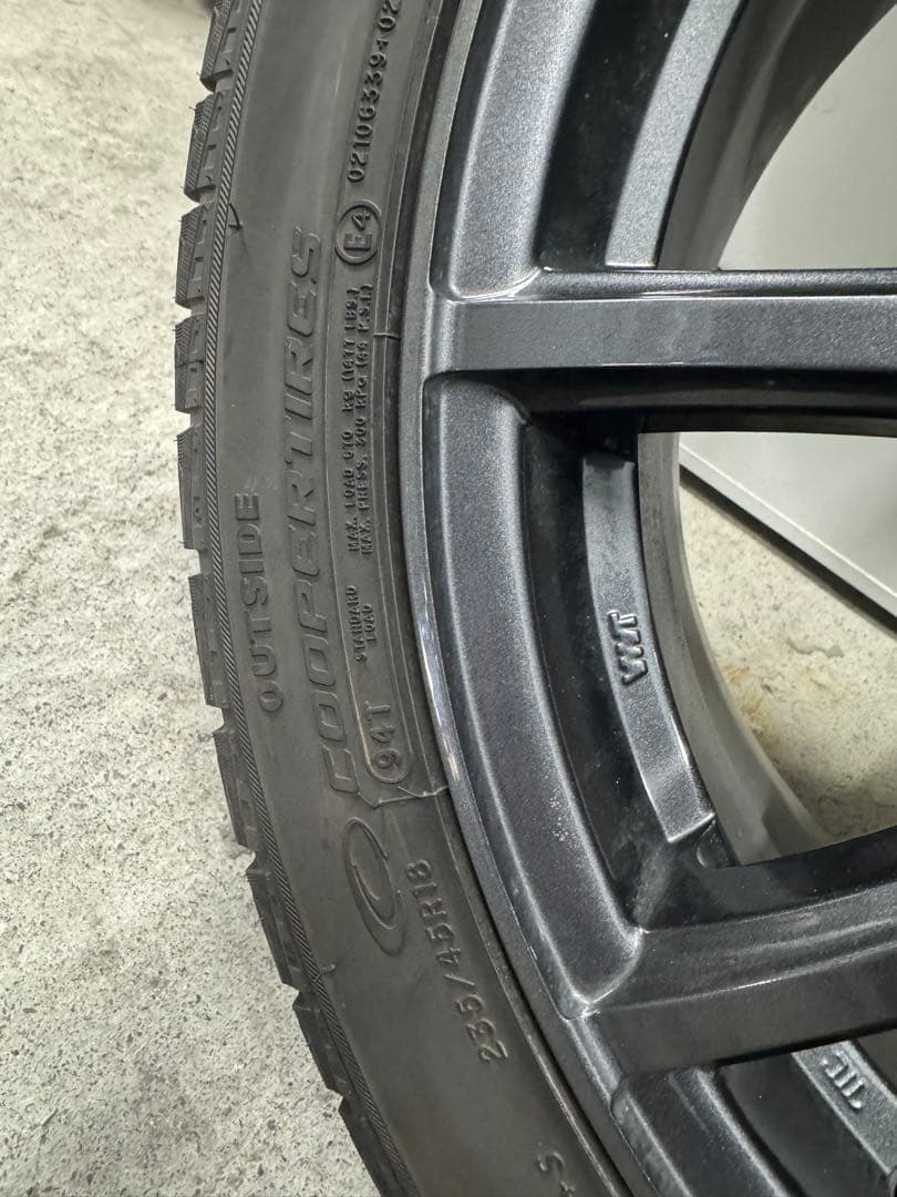 TESLA MODEL3 スタッドレス　タイヤホイールセット