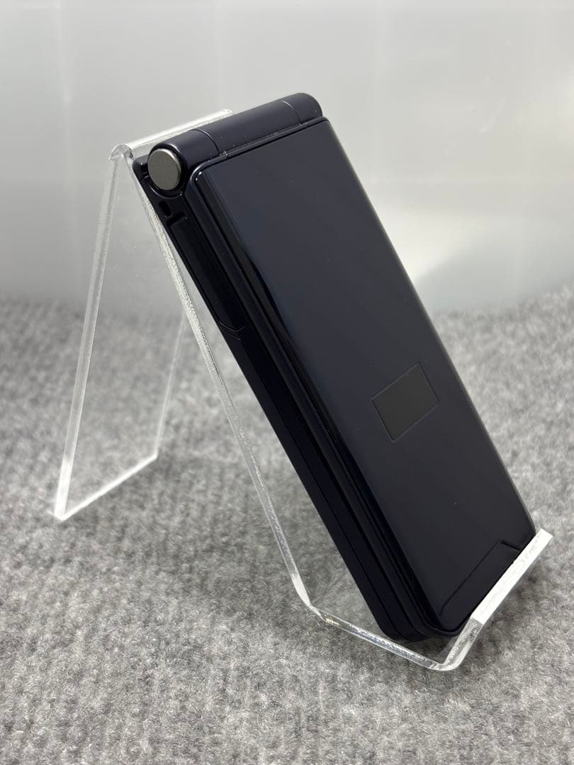 ★arrows ケータイ ベーシック F-41C ネイビー #26021104