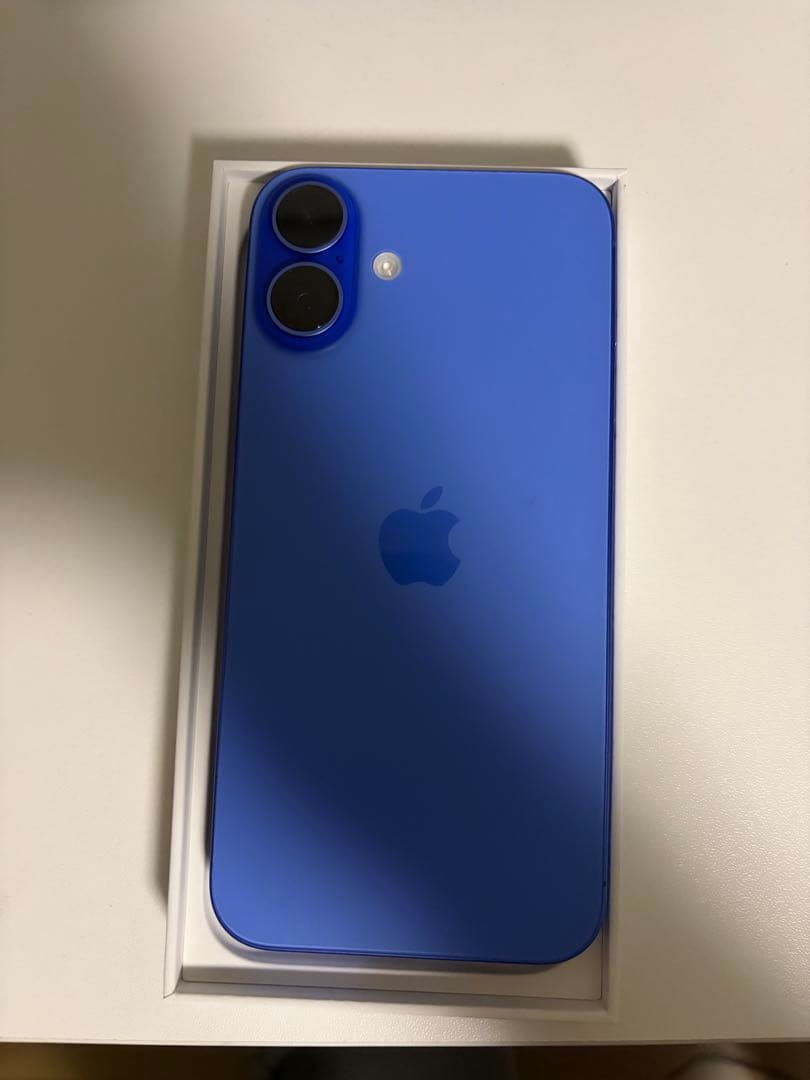 Apple iPhone 16 plus 本体 ウルトラマリン