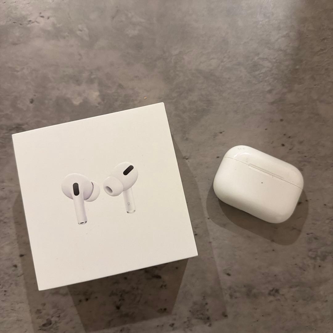 AirPodsProケースのみ