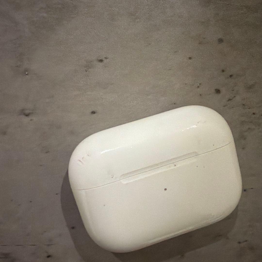 AirPodsProケースのみ