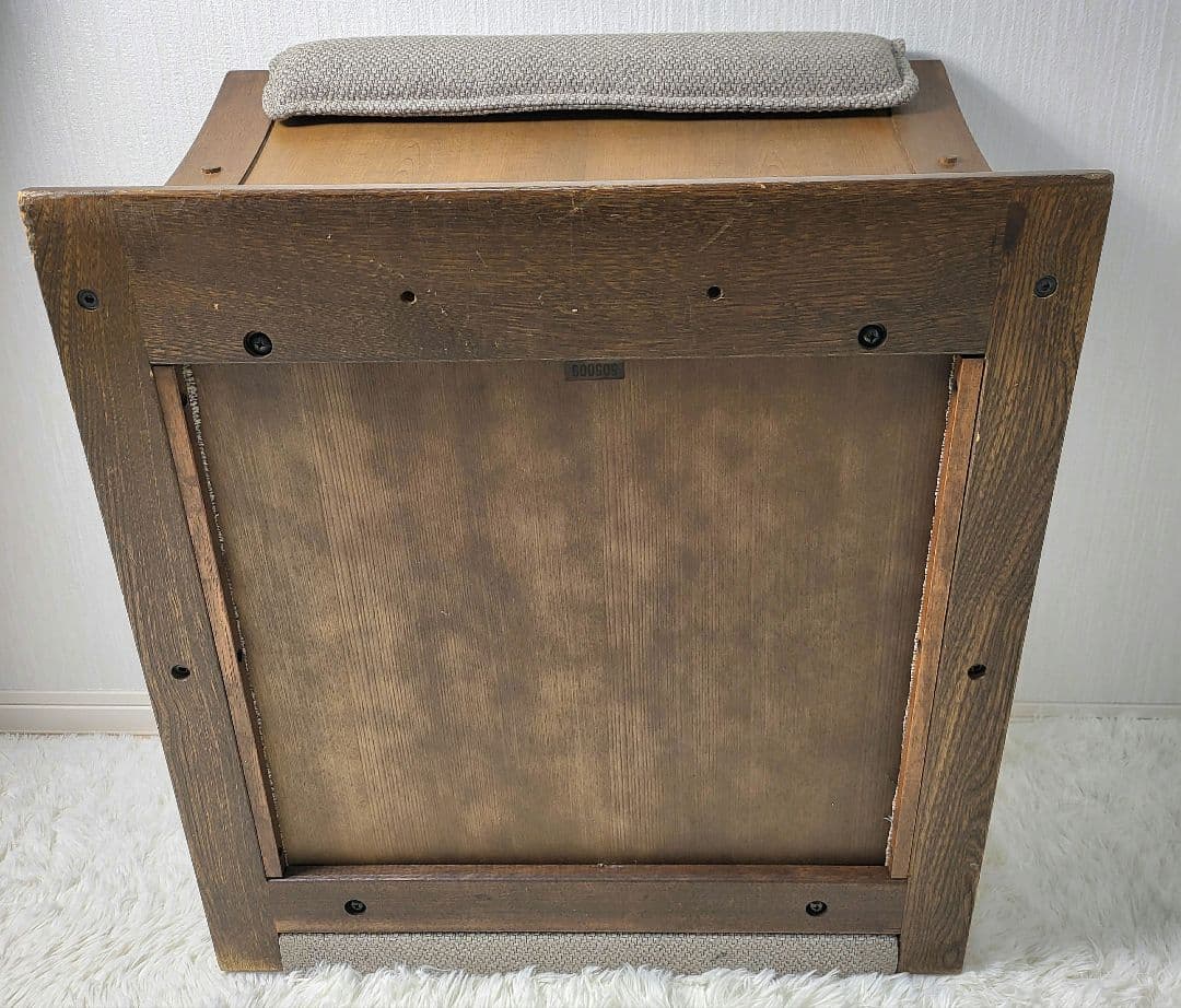 極美品 カリモク 座椅子 木製 karimoku 家具 和室 高級 イス