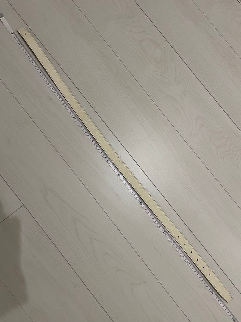 エルメス エプソン ベージュ レザー ベルト シンプル デザイン