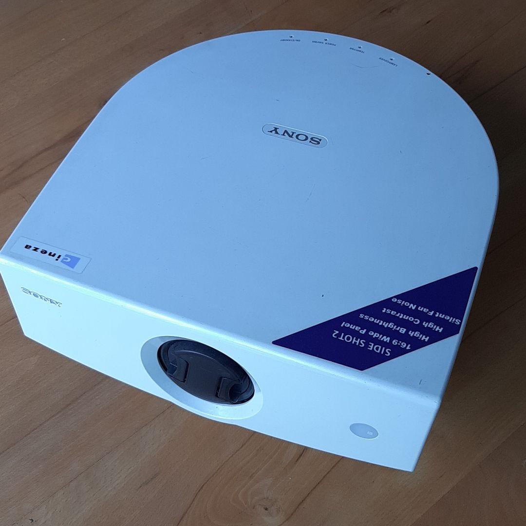 ビデオプロジェクター　SONY VPL-HS2