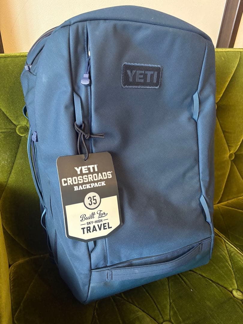 YETI CROSSROAD BACKPACK 35 ダークブルー