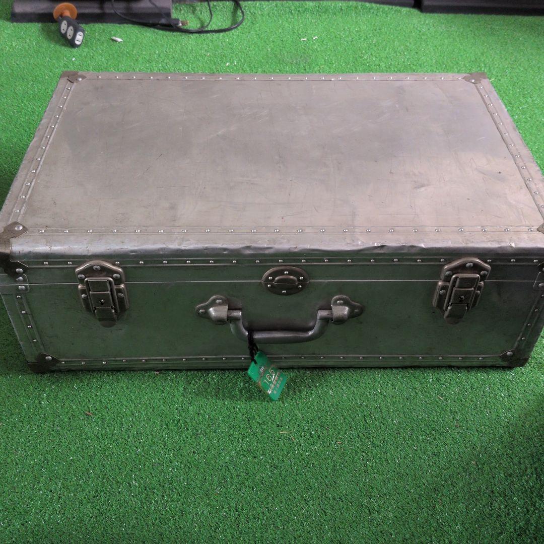 アルミトランク　レトロ　大型