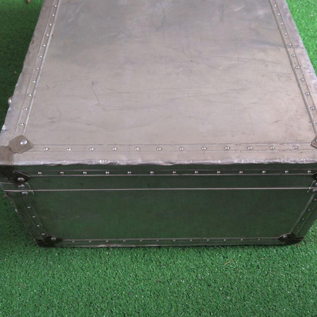 アルミトランク　レトロ　大型