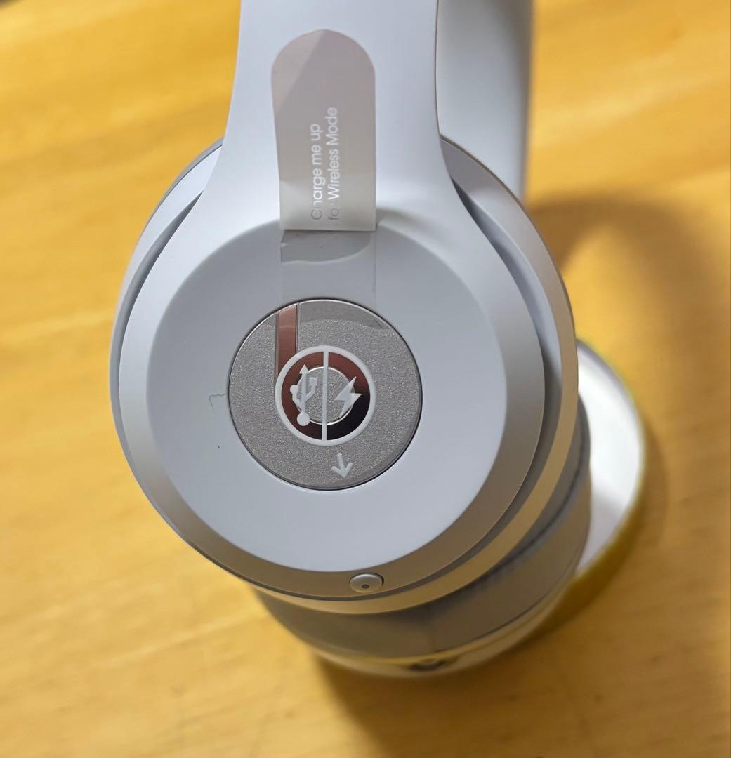 beats Solo³ 未使用品