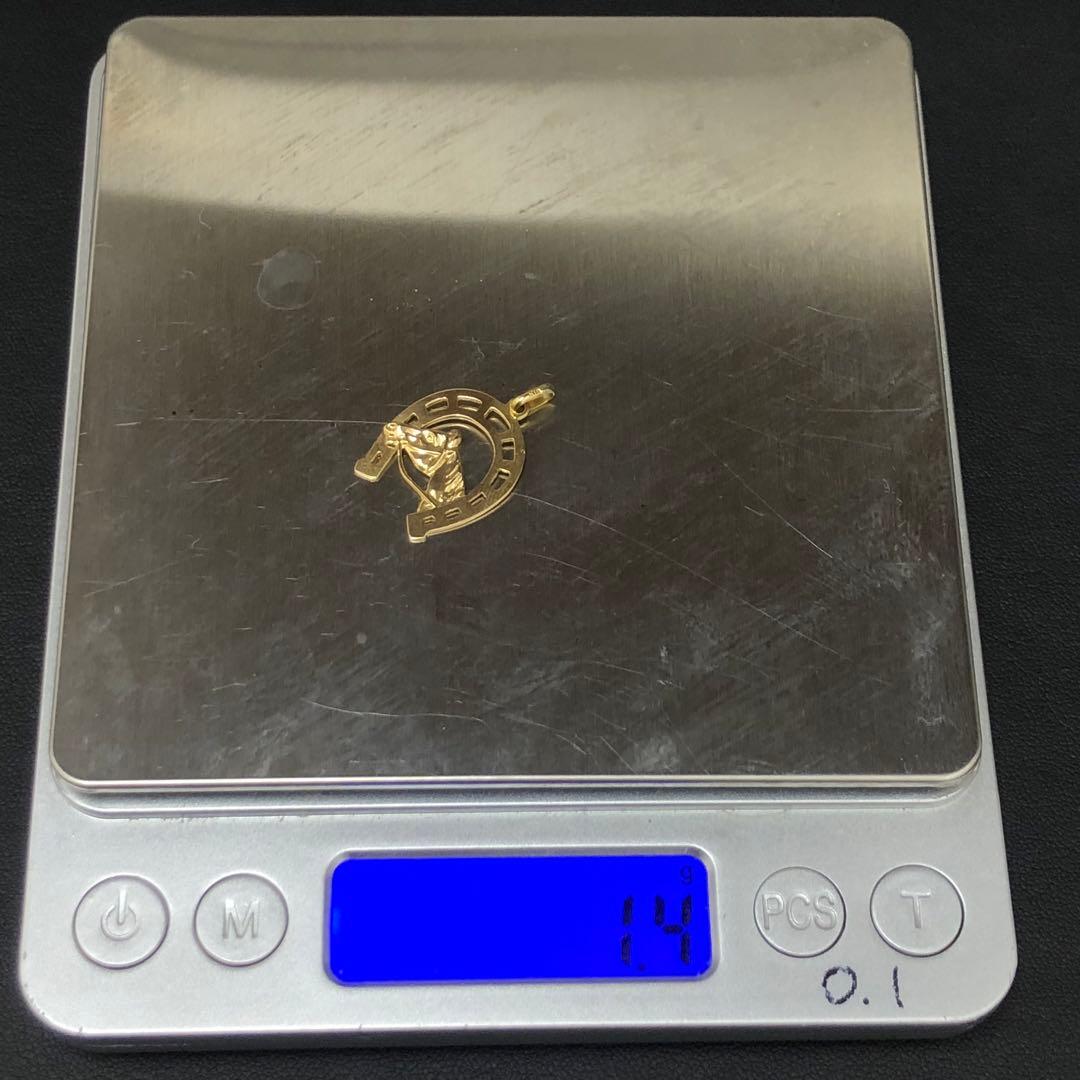 (B051214)K18 チャーム YG ホースシュー ネックレストップ 18金