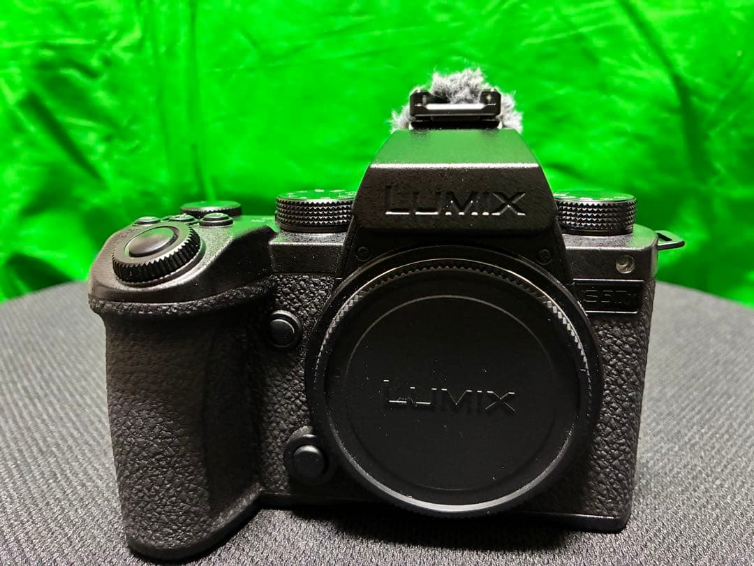 【オマケ多数】LUMIX S5IIX 本体(カメラリグセット)