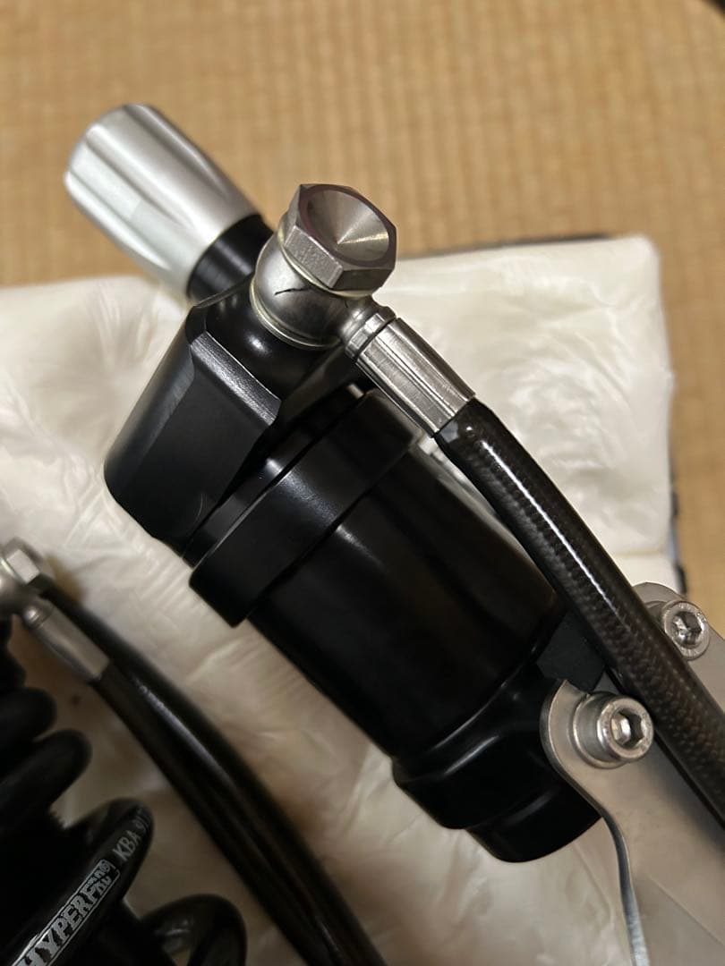 z900rsハイパープロ モノショック T461 ホース付タンクタイプ HPA付