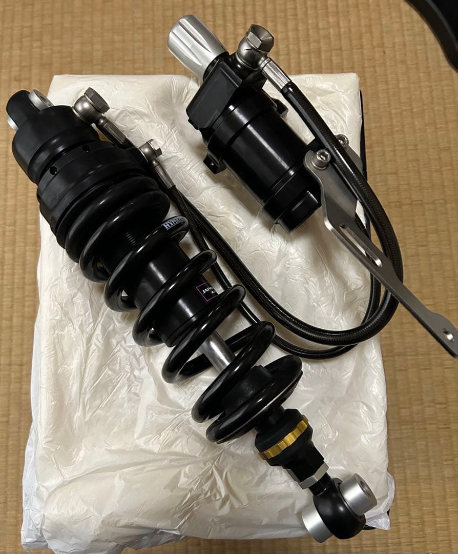 z900rsハイパープロ モノショック T461 ホース付タンクタイプ HPA付