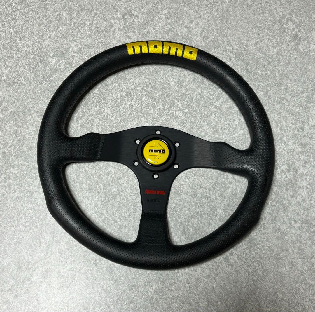 momo ステアリング　CONPETITION 350mm