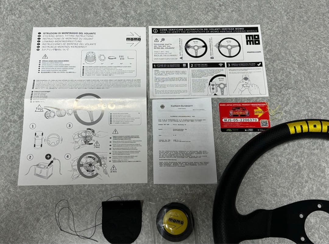 momo ステアリング　CONPETITION 350mm