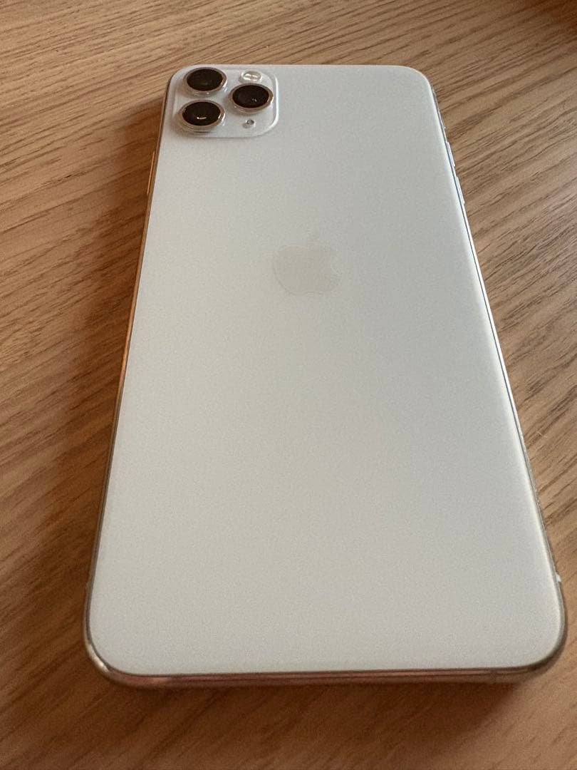 iPhone11 Pro Max 512GB シルバー MWHP2J/A2218