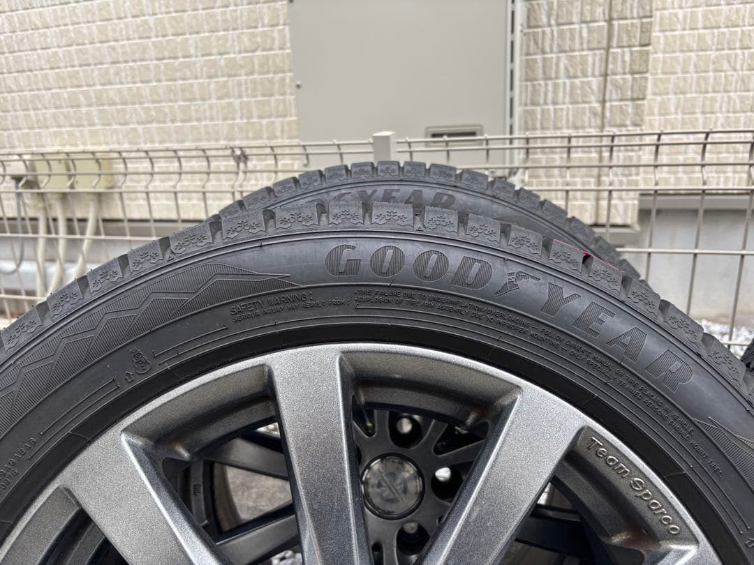 値下げ！225/50R17 23年製スタッドレスとホイールPCD108 5穴