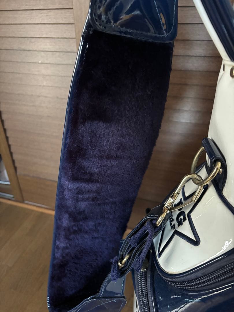 美品パーリーゲイツネイビーホワイトエナメルキャディーバック