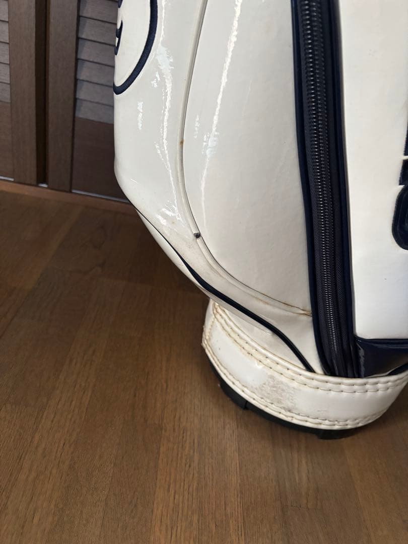 美品パーリーゲイツネイビーホワイトエナメルキャディーバック