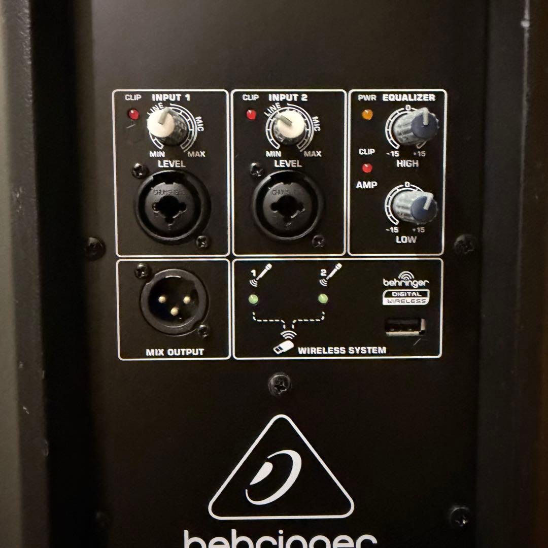 behringer EUROLIVE B115D アクティブスピーカー