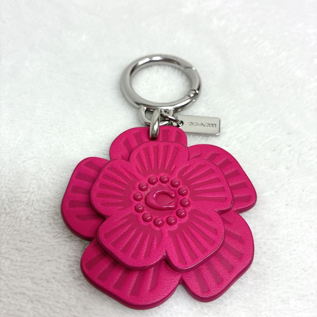 ⭐️希少⭐️ COACH コーチ ティーローズ バッグチャーム　ピンク　チャーム