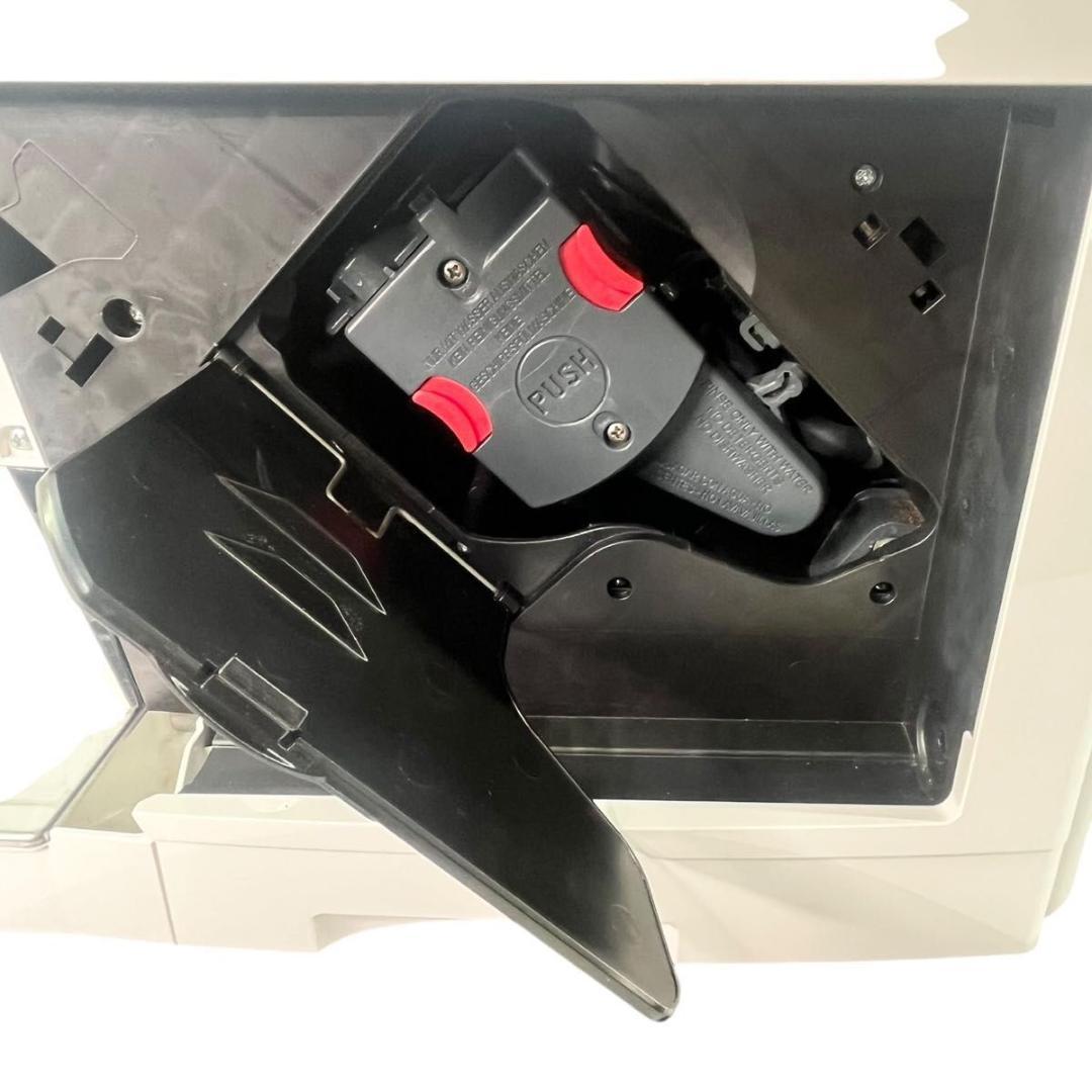 【美品】DeLonghi Magnifica S ECAM22112W