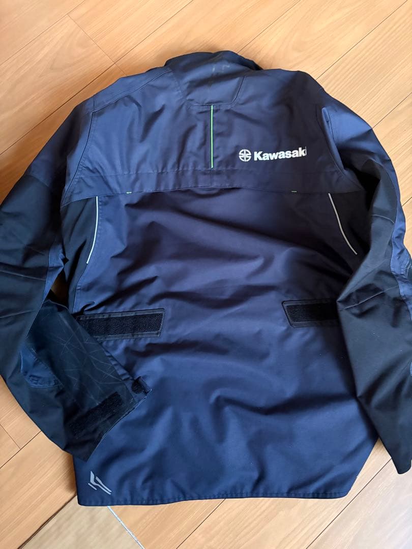 クシタニ　アロフトジャケット