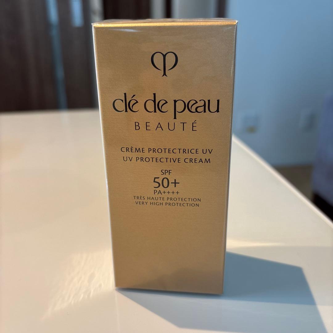 CRÈME PROTECTRICE UV ｎ クレ・ド・ポー ボーテ