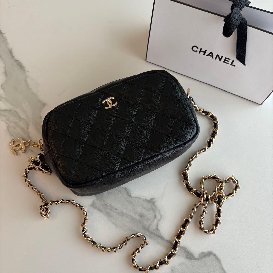 CHANEL ノベルティ ショルダーバッグ