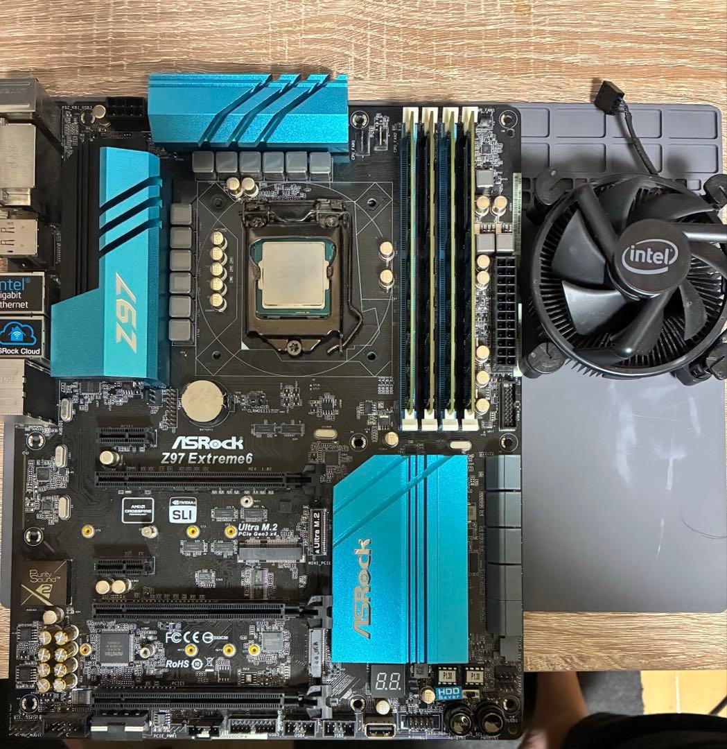 i7 4790k + Z97 Extreme6 + 24GBメモリ