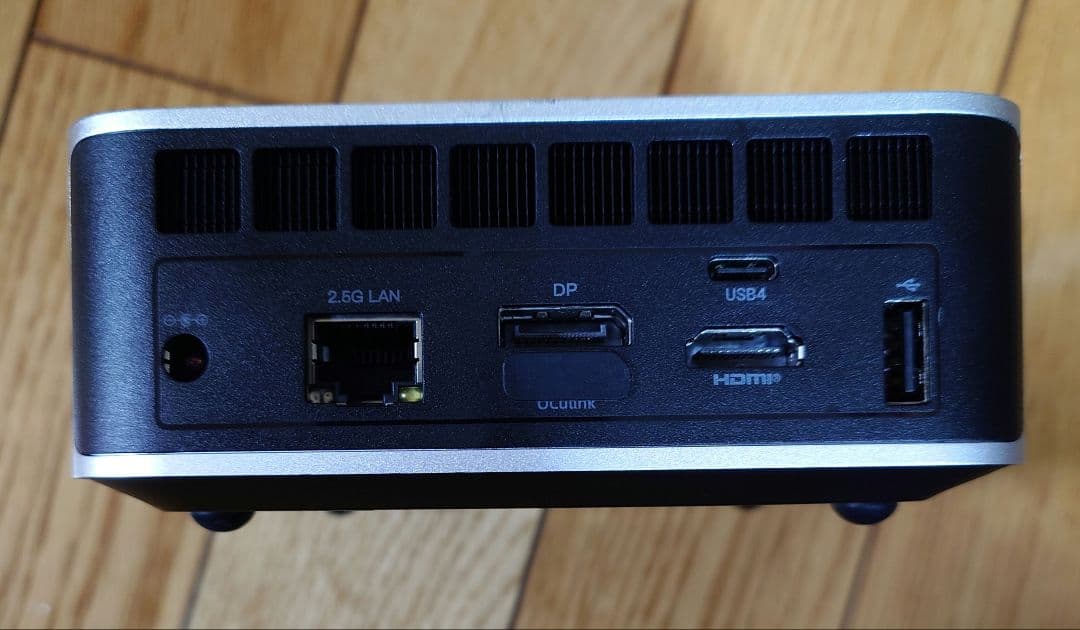 ミニPC minisforum x1-260 ryzen7 260