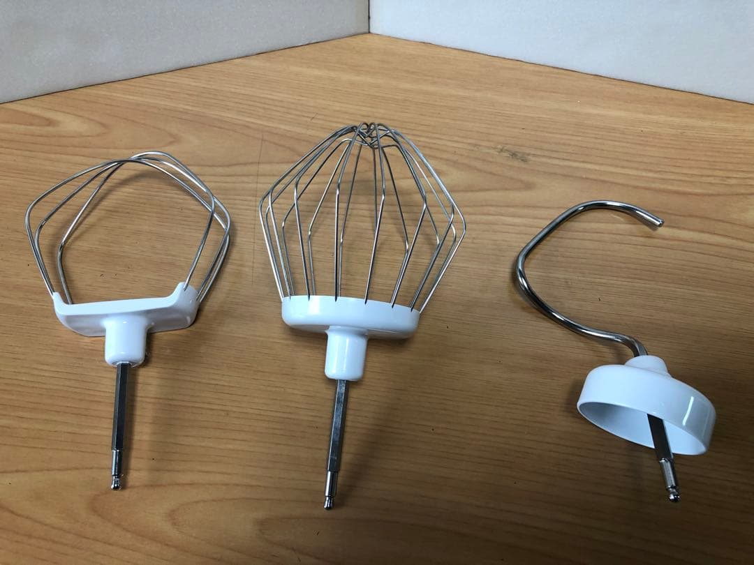 美品！BOSCH ボッシュ　コンパクトキッチンマシーンMUM 4415JP