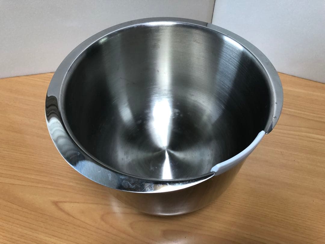 美品！BOSCH ボッシュ　コンパクトキッチンマシーンMUM 4415JP