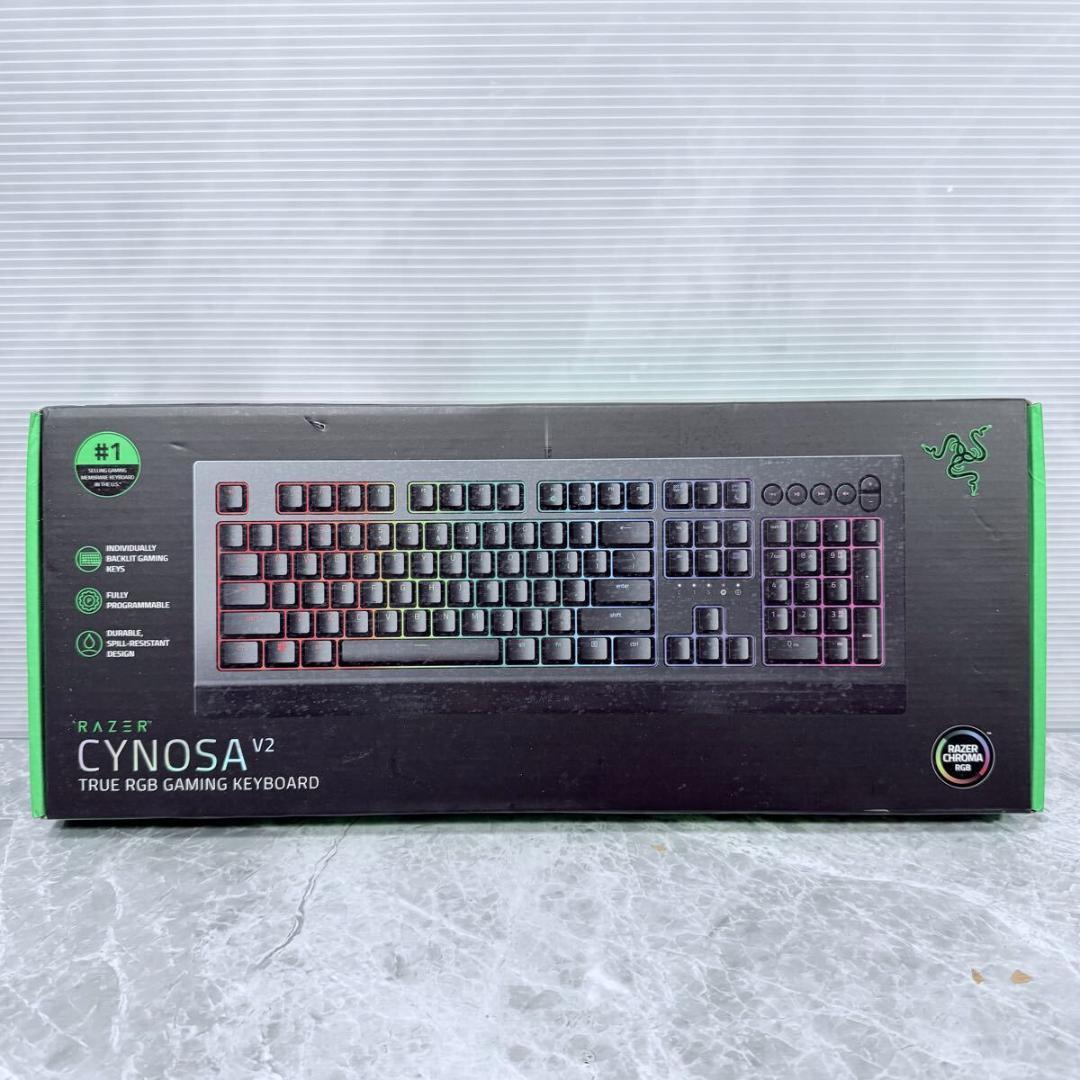 【未開封】Razer Cynosa V2　ゲーミングキーボード　英語US配列